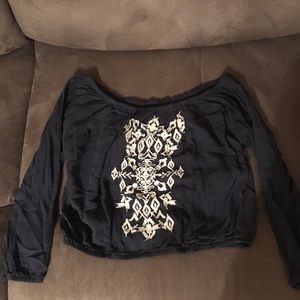 “Hollister” Crop Blouse!